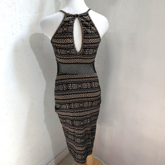 Lovley Day | Elegant Black and Brown Patterned Dress With Sheer Cut Out - Picture 7 of 13